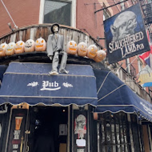 90’s Vintage The Slaughtered Lamb Pub t-shirt - Picture 7 of 7